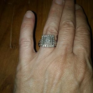 STERLING SILVER RING